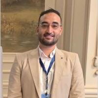 اخصائي جراحة المخ والاعصاب والعمود الفقري كلية الطب جامعه الاسكندرية