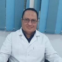 استشاري اول الامراض الجلدية و التناسلية