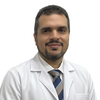 استشاري جراحة العظام و المفاصل و المناظير و اصابات القدم و الكاحل