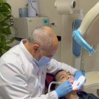 أخصائي طب وجراحة الفم 
أخصائي علاج الجذور جامعة عين شمس
