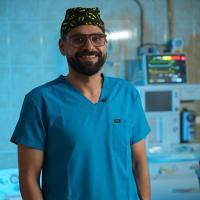 اخصائي جراحة التجميل وعلاج الحروق