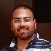 أخصائي طب و جراحة الفم و الاسنان جامعة القاهرة ( قصر العيني)