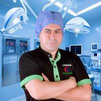 استشاري الجراحة وعلاج أمراض الشرج بالليزر