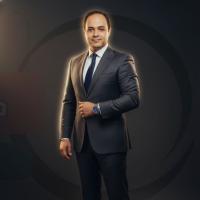 ظابط دكتور استشاري عظام و إعادة تسوية سطح مفصل الورك