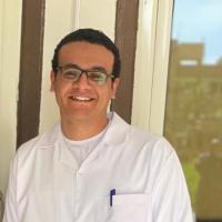 اخصائي جراحة عامة و مناظير وجهاز هضمي وسكر وكبد