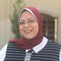 استشاري الباطنة والكبد والجهاز الهضمي