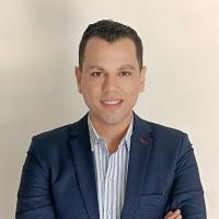 أخصائي الامراض العصبيه و الطب النفسي