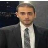 اخصائي امراض النساء والتوليد