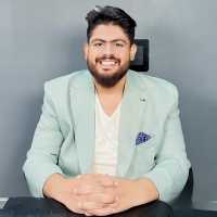 استشاري الامراض الجلدية والتناسلية والتجميل و زراعة الشعر