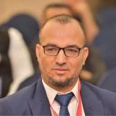 استشاري وأستاذ م علاج الأورام