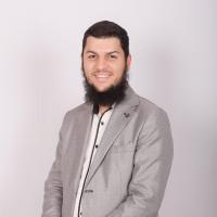 استشاري جراحة الأوعية الدموية والقدم السكري وعلاج الدوالي بدون جراحة