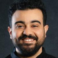 اخصائي طب وجراحة الفم والاسنان