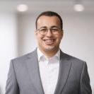 استشاري جراحه المخ و الاعصاب