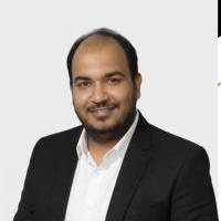 استشاري باطنه وجهاز هضمي ومناظير-طب عين شمس