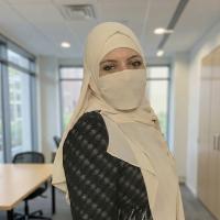 أخصائية نفسية اكلينيكية