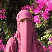 اخصائي النطق والتخاطب طب عين شمس