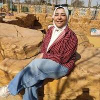 اخصائي طب الفم و جراحة الاسنان