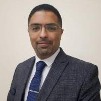 أخصائي امراض الباطنة العامة و السكر و أمراض الكلي
