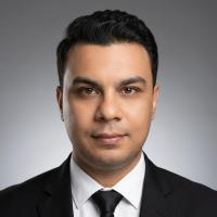 اخصائي تقويم الأسنان -اخصائي جراحة الوجة والفكيين-طب جامعة الازهر