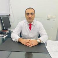 مدرس واستشاري الجراحة بكلية الطب