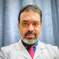 أخصائي امراض النساء و التوليد