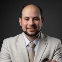 اخصائي انف و اذن بمستشفي القصر العيني