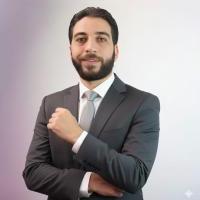 استشاري النسا و التوليد مستشفي جامعه عين شمس