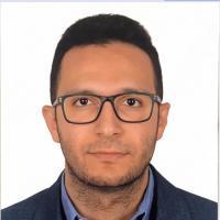 استشاري امراض الروماتيزم والمناعة