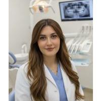 أخصائية تقويم الأسنان و علاج مشاكل الإطباق