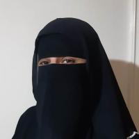 أخصائي طب و جراحة العيون