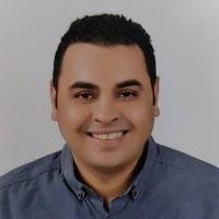 استشاري أمراض الباطنه والكلى