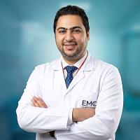 استشاري امراض القلب والقسطرة بالمعهد القومي للقلب