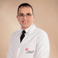 أخصائي جراحات و مناظير الانف والاذن والحنجرة والجراحات الميكروسكوبية