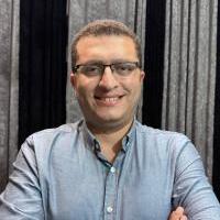 استشاري قلب واوعية دموية وكهرباء قلب