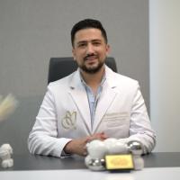 أخصائي جراحة التجميل وتنسيق القوام