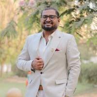 اخصائي الطب النفسي و الامراض العصبية و علاج الادمان