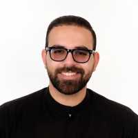 اخصائي طب وجراحة الوجه والفكين