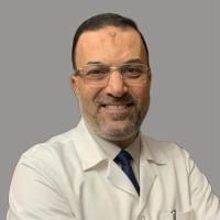أستاذ جراحة المخ والأعصاب و جراحات العمود الفقري بكلية الطب 
استشاري أول جراحات المخ والأعصاب جراحات العمود الفقري