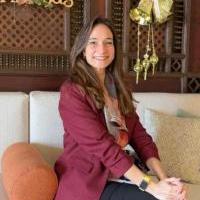اخصائية الامراض الجلدية و التجميل و الليزر