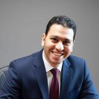 أخصائى العظام والكسور وآلام المفاصل