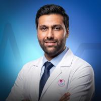 إستشاري الجهاز الهضمي والمناظير والباطنة العامة