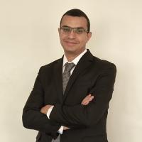 استشارى الاطفال و حديثى الولادة