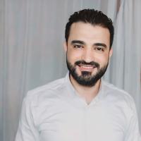 اخصائي الباطنه والجهاز الهضمى والكبد والمناظير