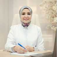 إستشاري أمراض النساء والتوليد والتجميل النسائي والحقن المجهري والعقم