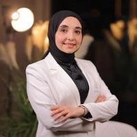 اخصائي الجلدية والتناسلية والتجميل دكتورة جلدية متخصص في امراض تناسلية، جلدية بالغين، تجميل وليزر و جلدية اطفال طب عين شمس