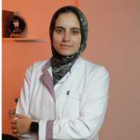أخصائى طب أسنان الأطفال