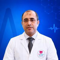إستشاري الباطنة و الجهاز الهضمي و المناظير و الامراض المعدية ,وفقر الدم