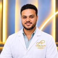 استشارى لجهاز الهضمي والكبد والمناظير والأمراض المعدية وفقر الدم
