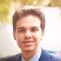 استشاري جراحة المخ و الاعصاب
