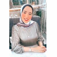 أمراض النساء والتوليد، متخصصة في متابعة الحمل والولادة الطبيعية والقيصرية